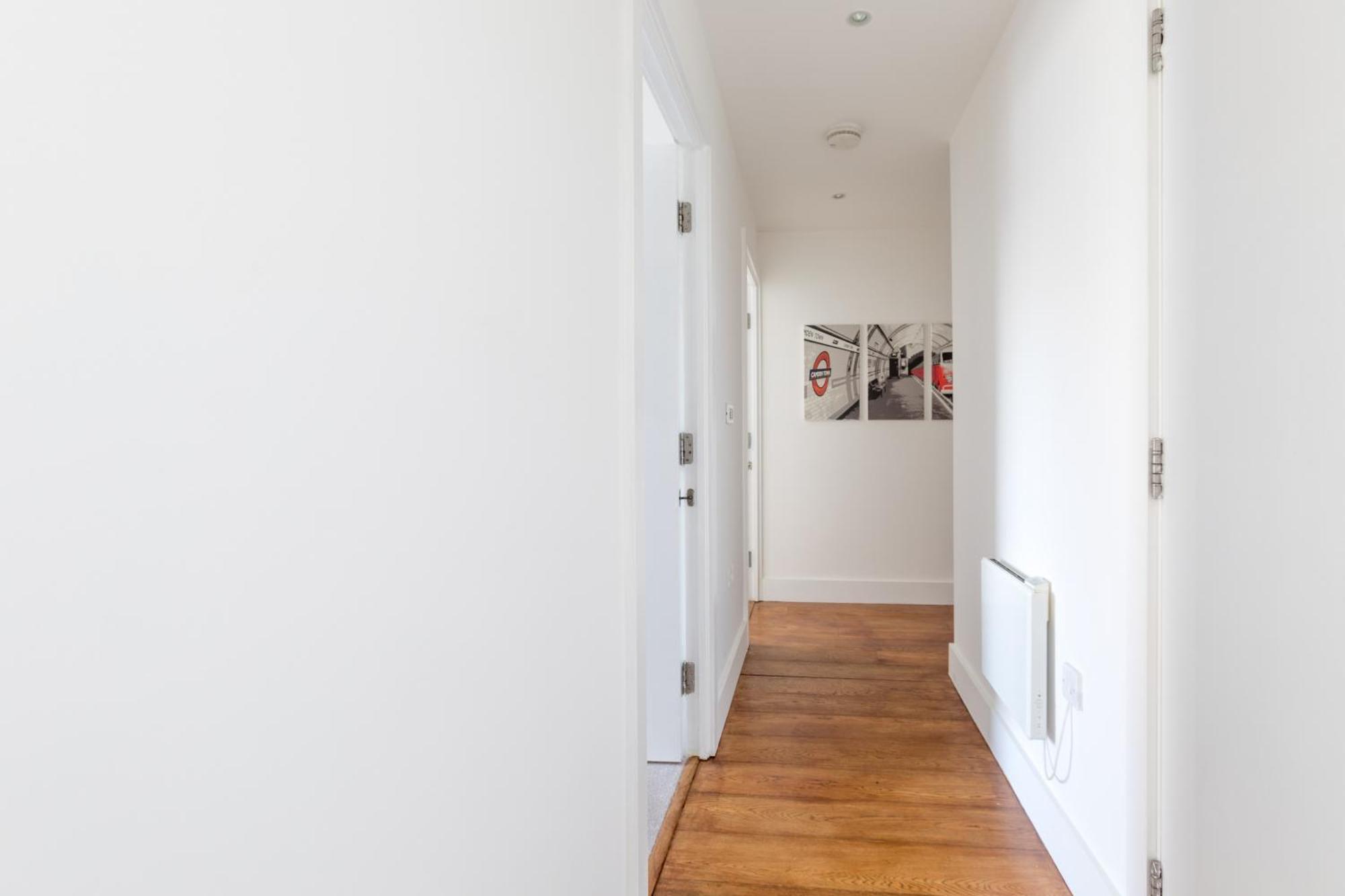 Luxury 2-Bed Flat Parking And Close To The Tube ロンドン エクステリア 写真